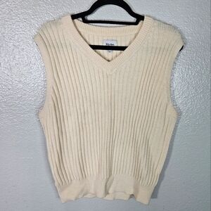 Rhythm. Sweater Vest Cream Size L